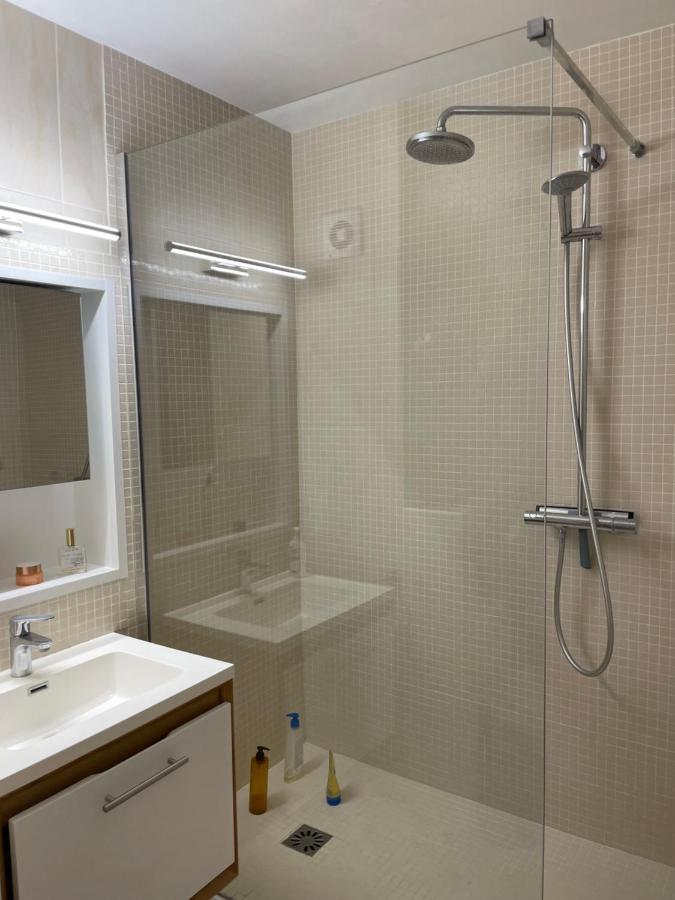 Appartement Les Pieds Dans L'Eau Saint-Mandrier-sur-Mer Zewnętrze zdjęcie